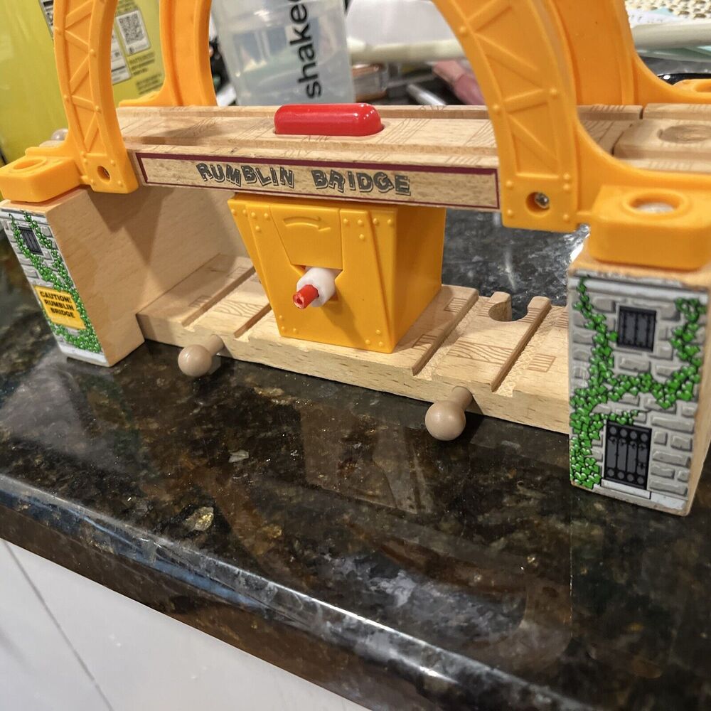 Pre Owned Wooden Rumbling Bridge For The Thomas Train System - Picture 5 of 5